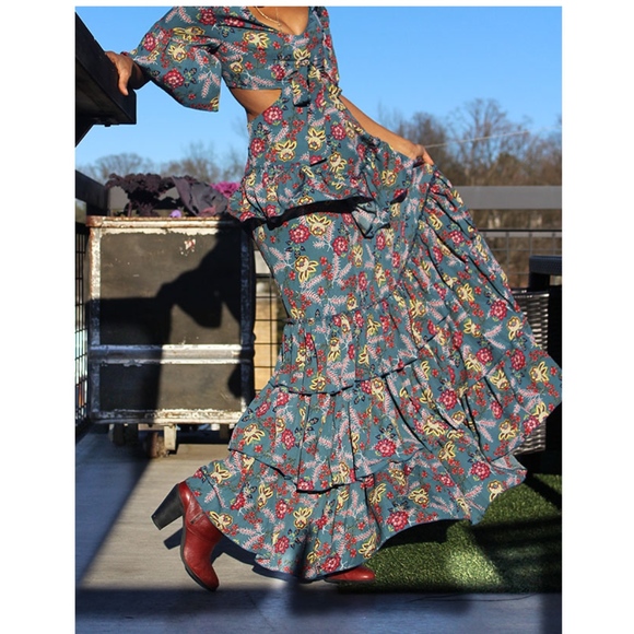 Floral Green Dress - Picture 1 of 4